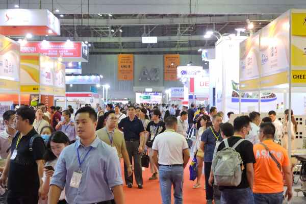 第二十四届越南国际鞋类、 皮革及工业设备展览会